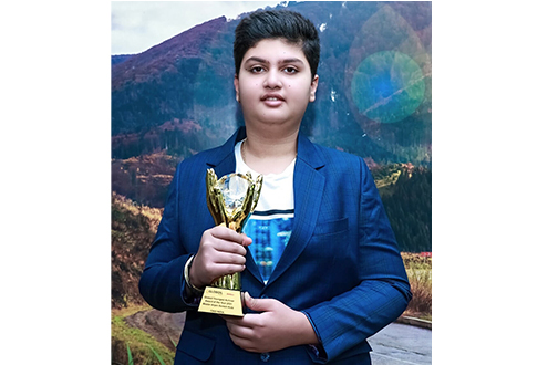 Master Aryen Suresh Kute (Founder & CMD – OAO INDIA) – Globoil Youngest Achiever Of The Year 2021 award
